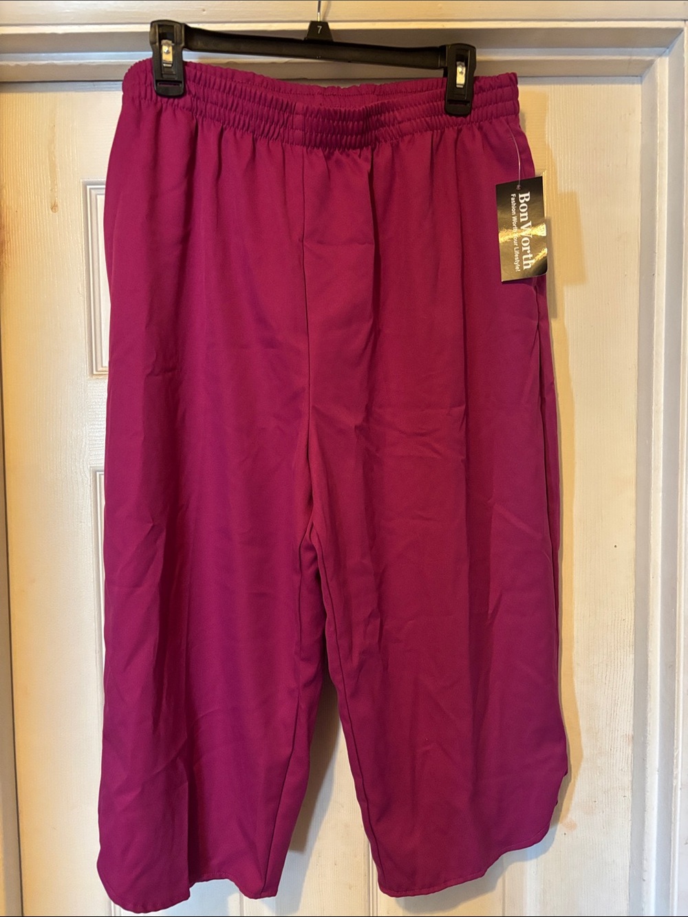 BonWorth Women’s Magenta Elastic-Waist Cropped Pants NWT Size Large